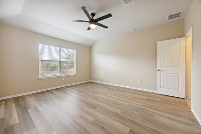 Foto del edificio - 12003 Waterford Run Way