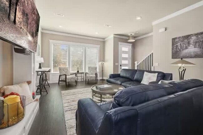 Foto del edificio - 410 SW C St
