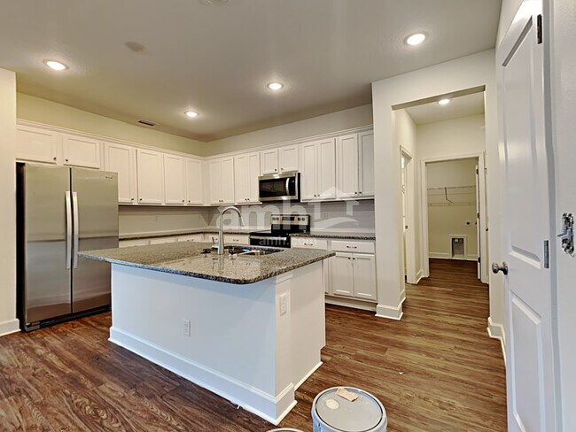 Building Photo - 1109 Tan Tara Trail