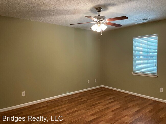 Foto del edificio - 2 br, 2 bath House - 2156 Oak Ridge Road