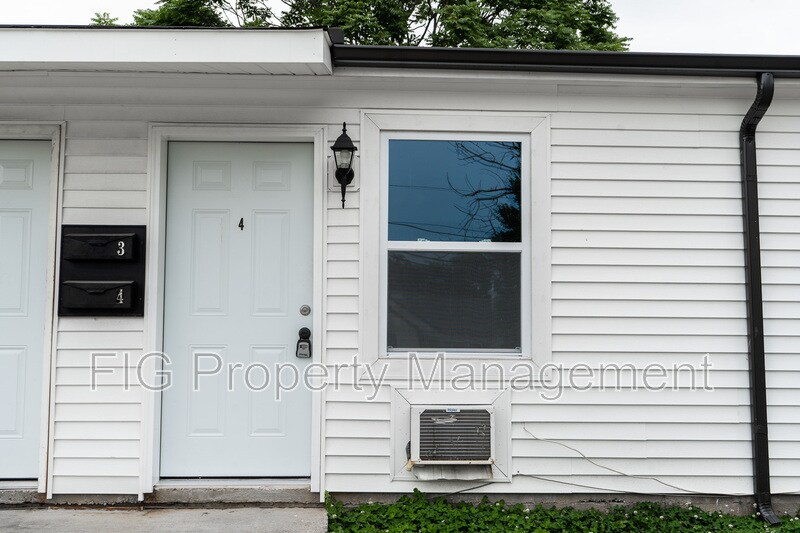 Primary Photo - 2311 Holbrook Dr