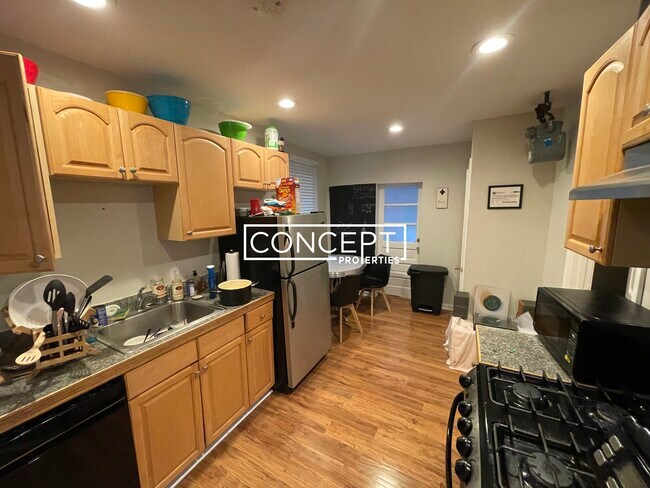 Foto del edificio - 224 Hanover St