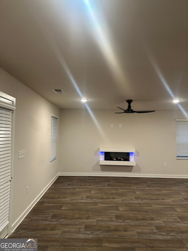 Building Photo - 4818 Station Ln