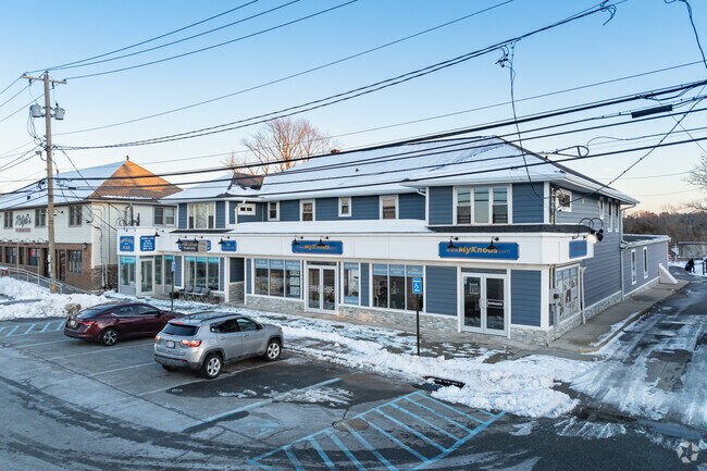 Foto del edificio - 14 Bayville Ave