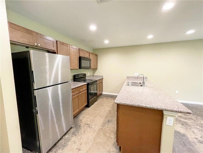 Building Photo - 72194 Formosa Dr