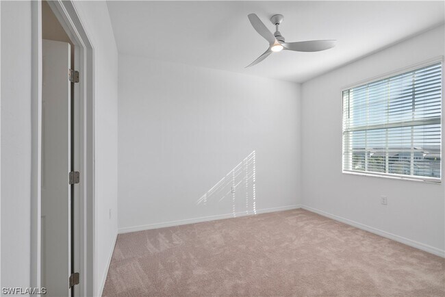 Building Photo - 43040 Greenway Blvd