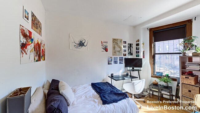 Foto del edificio - 616 Columbus Ave
