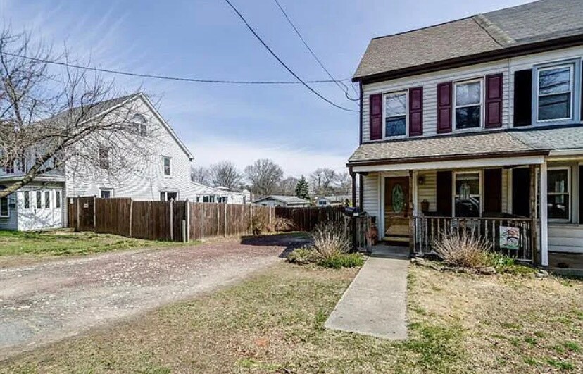 476 Delaware Ave, Florence, NJ 08554 House Rental in Florence, NJ