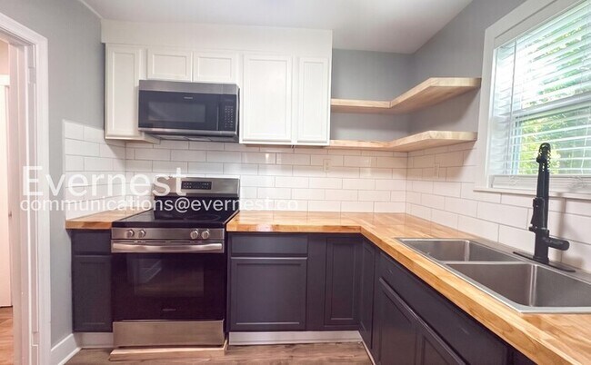 Foto del edificio - 8421 3rd Ave N