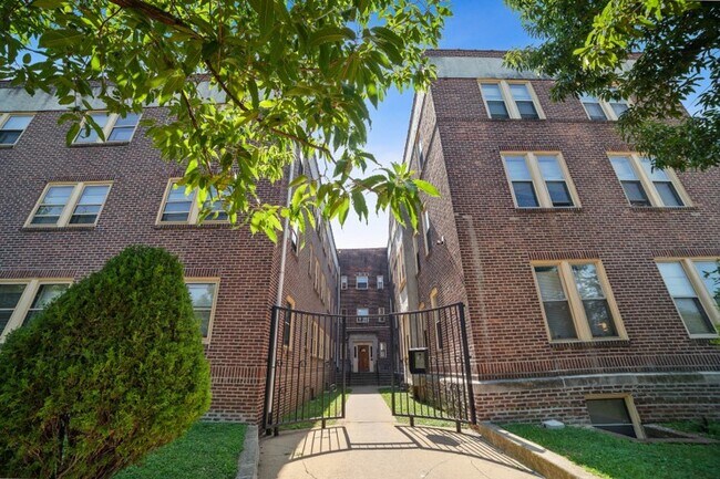 Foto del edificio - 802 N Adams St