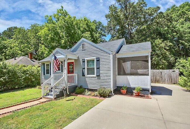 Foto del edificio - Charming 3BD/2BA Ranch in Druid Hills!