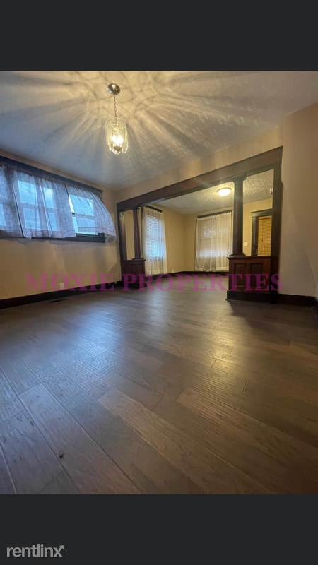 Building Photo - 3 br, 1 bath House - 1021 S Leeds St