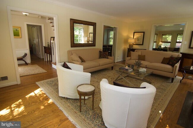 Foto del edificio - 3803 Leland St