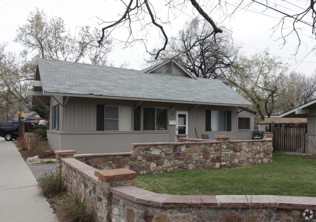 Building Photo - Yockey Apartments