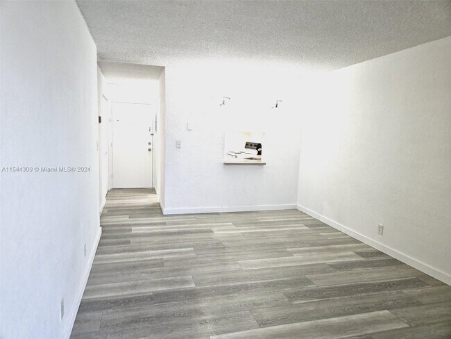 Foto del edificio - 4550 NW 9th St