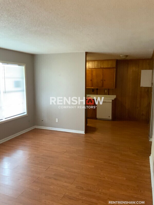 Foto del edificio - 100 Marr Dr