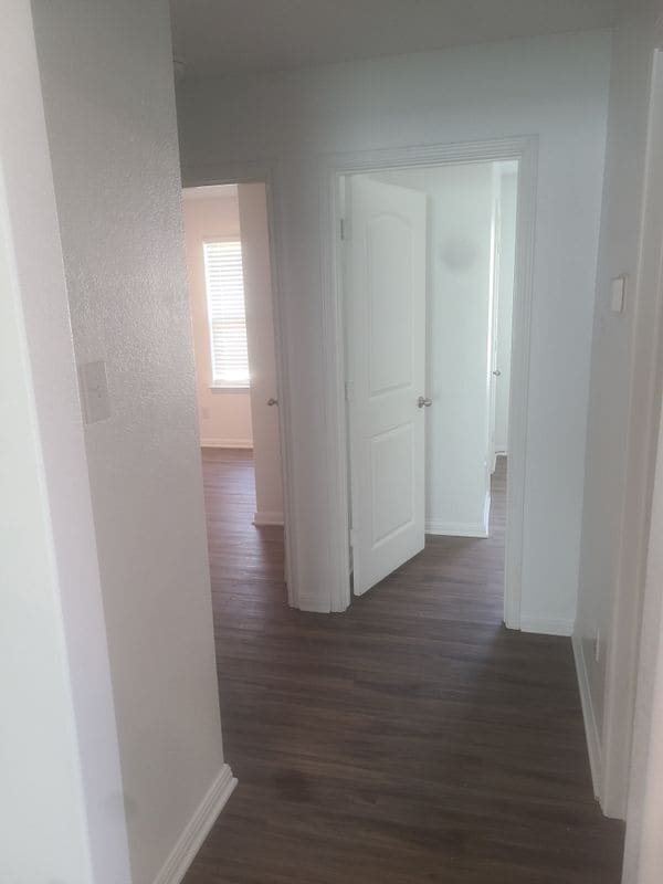 Building Photo - 18224 Speculator Ln