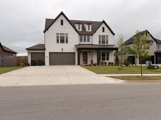 Spacious 5-Bedroom House in Cave Springs, AR - Spacious 5-Bedroom House in Cave Springs, AR