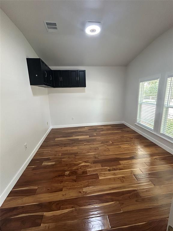 Foto del edificio - 16916 Brayton Park Dr