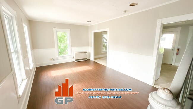 Foto del edificio - 4 Shurtleff Pl