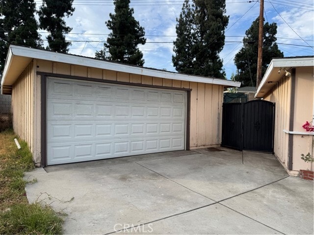 Building Photo - 312 Silton Ave