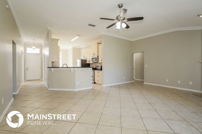 Building Photo - 3738 Woodbriar Dr