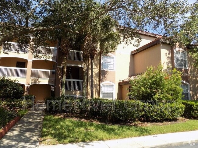 Building Photo - 13929 Fairway Island Dr