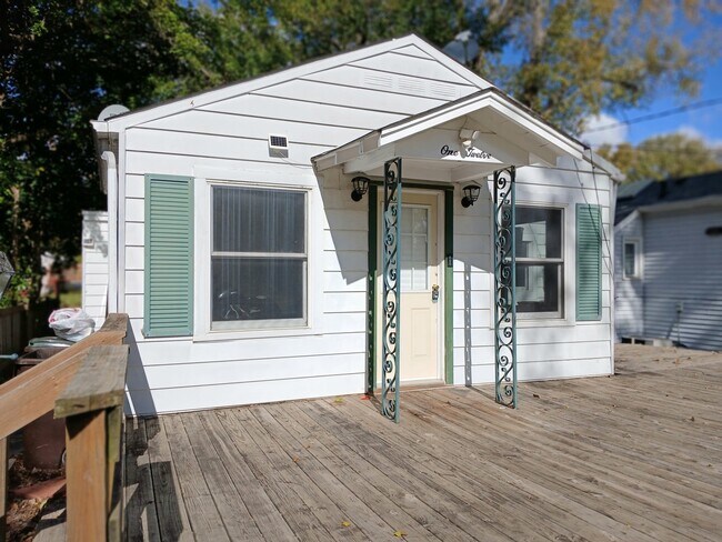 Foto del edificio - 112 Hazel Ct