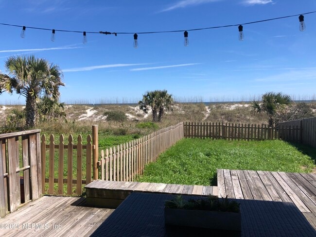 Building Photo - 728 Ocean Front