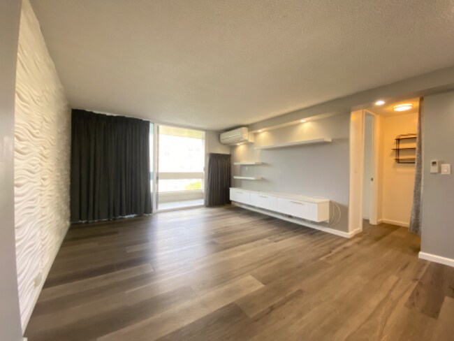 Building Photo - 1212 Punahou St