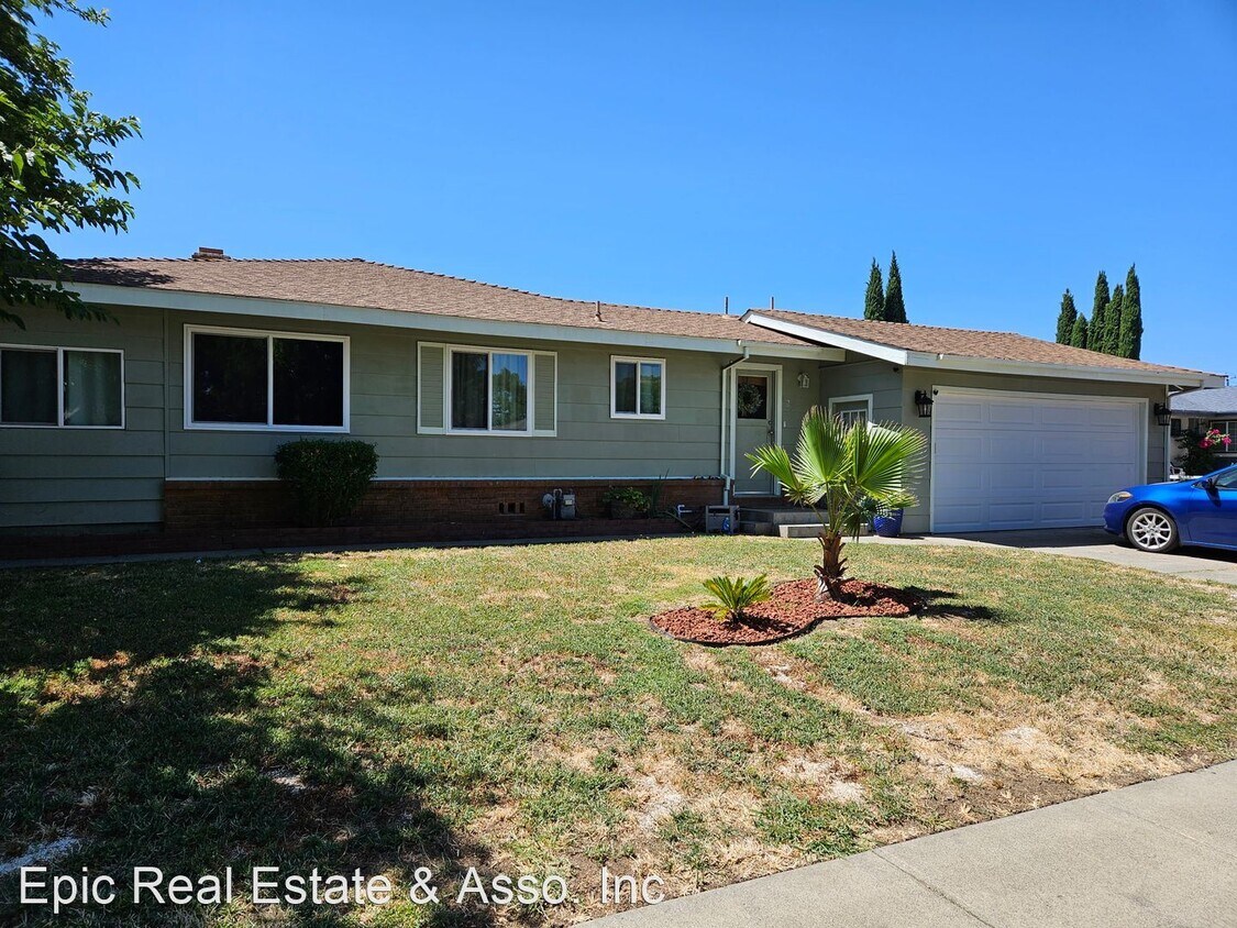 Primary Photo - 3 br, 2 bath House - 825 Newgate Way