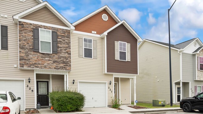 Foto del edificio - 3 Bedroom Carolina Forest Townhome