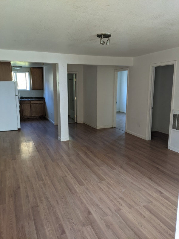 Building Photo - 14301 Mill Ct