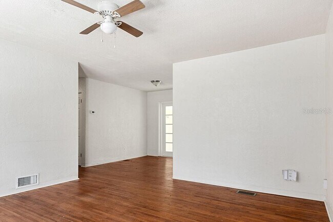 Foto del edificio - 1526 W Beresford Ave