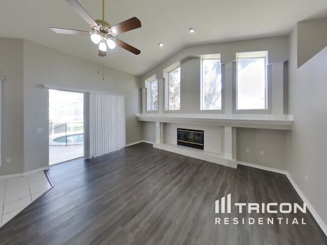 Foto del edificio - 4522 Swift Cir