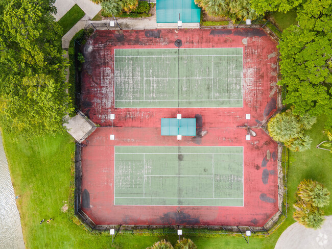 Aerial Photo - Waterside Luxury Townhomes