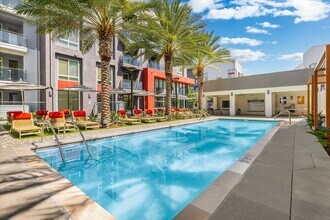 Building Photo - Duo Apartments