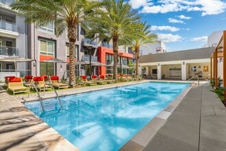 Building Photo - Duo Apartments