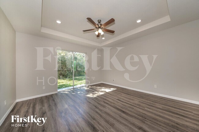Foto del edificio - 6117 Oak Mill Terrace