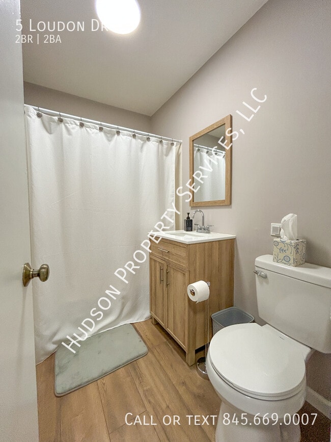 Building Photo - 5 Loudon Dr