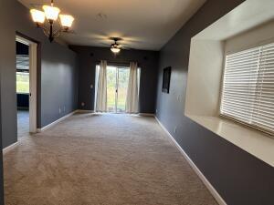 Building Photo - 2530 Creekside Dr