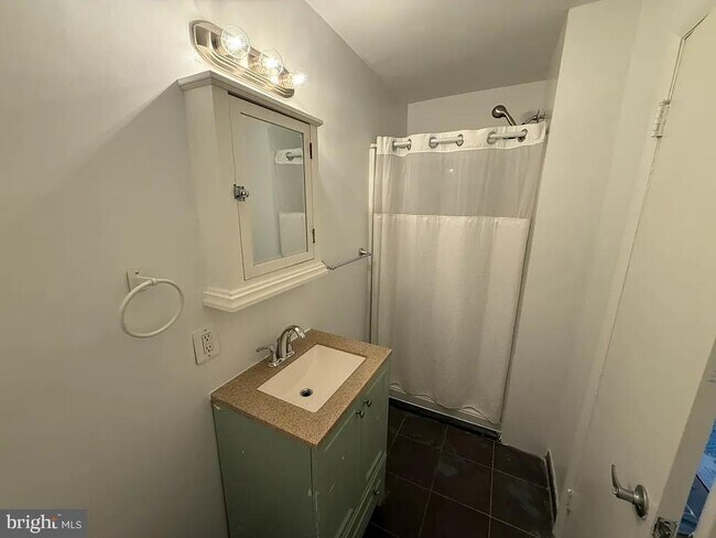 Foto del edificio - 2642 N Pershing Dr
