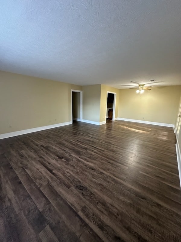 Foto del edificio - 117 Fairway 2 Dr
