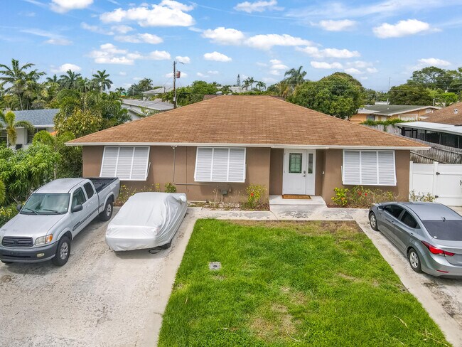 Foto del edificio - 1603 Holly St