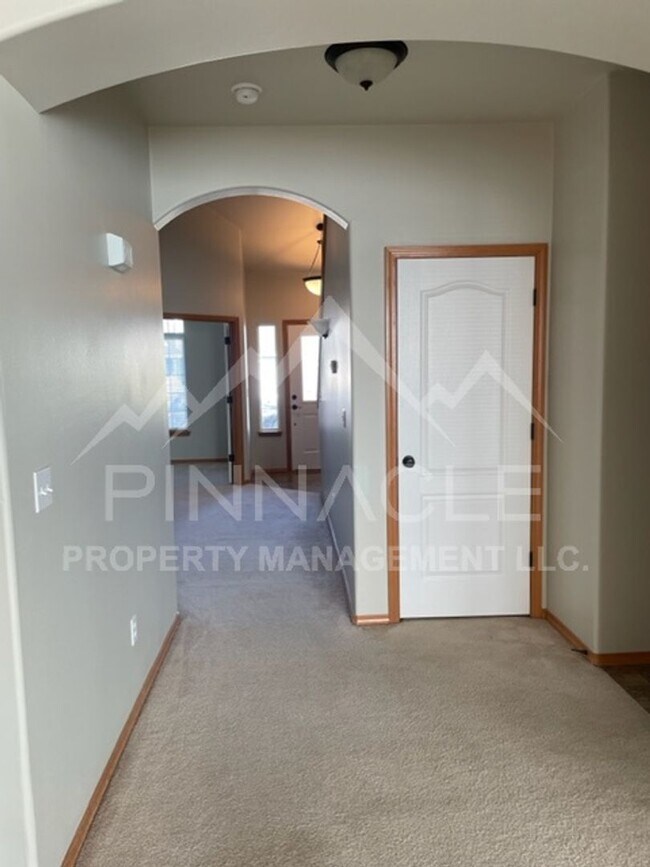 Foto del edificio - 1808 Clearview Dr
