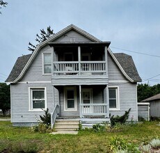 Building Photo - 2550 Crozier Ave
