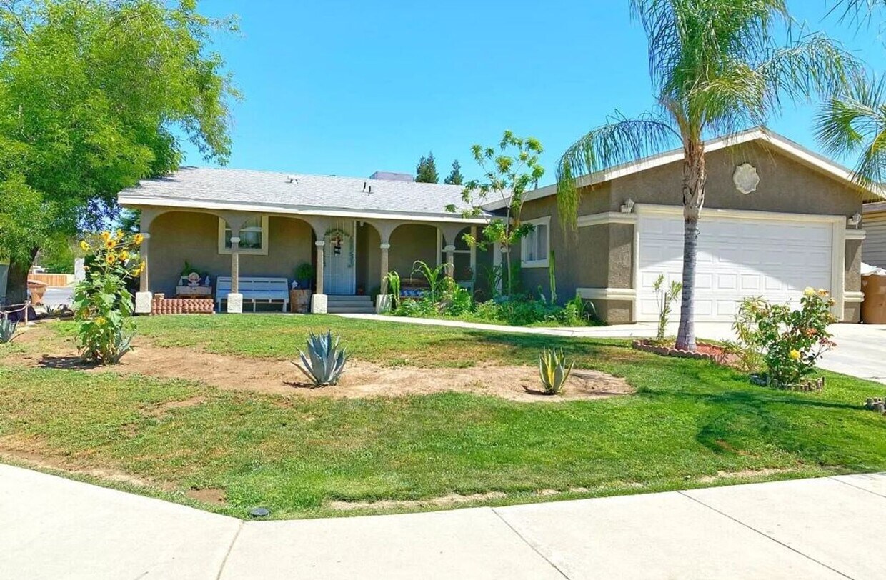 4900 Magic Ave, Bakersfield, CA 93307 House Rental in Bakersfield, CA