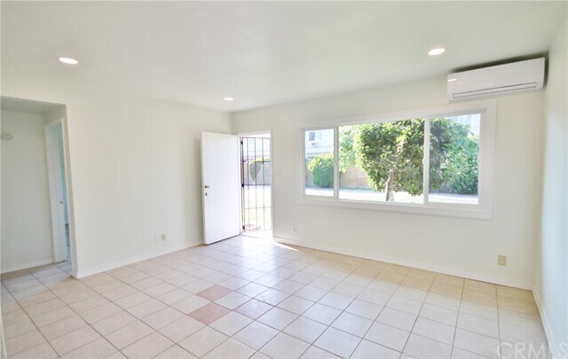 Foto del edificio - 5604 Welland Ave