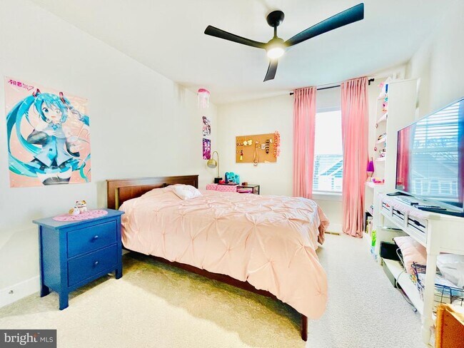 Foto del edificio - 1470 Meadowlark Glen Rd