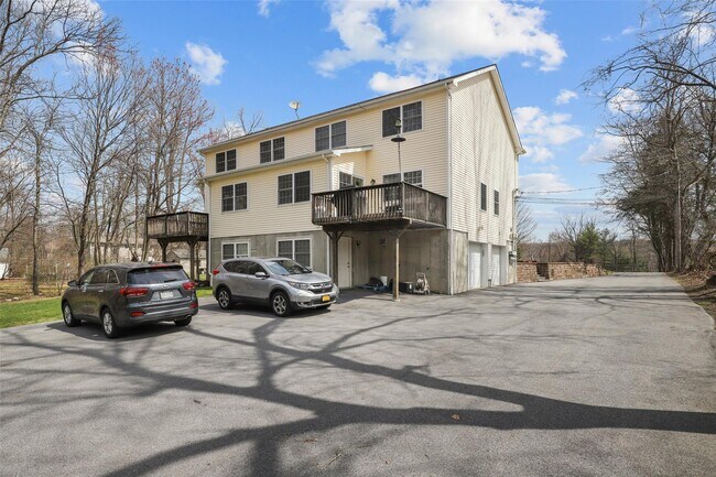 Foto del edificio - 2923 Lexington Ave